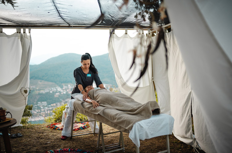 Total body relaxation massage with lake view